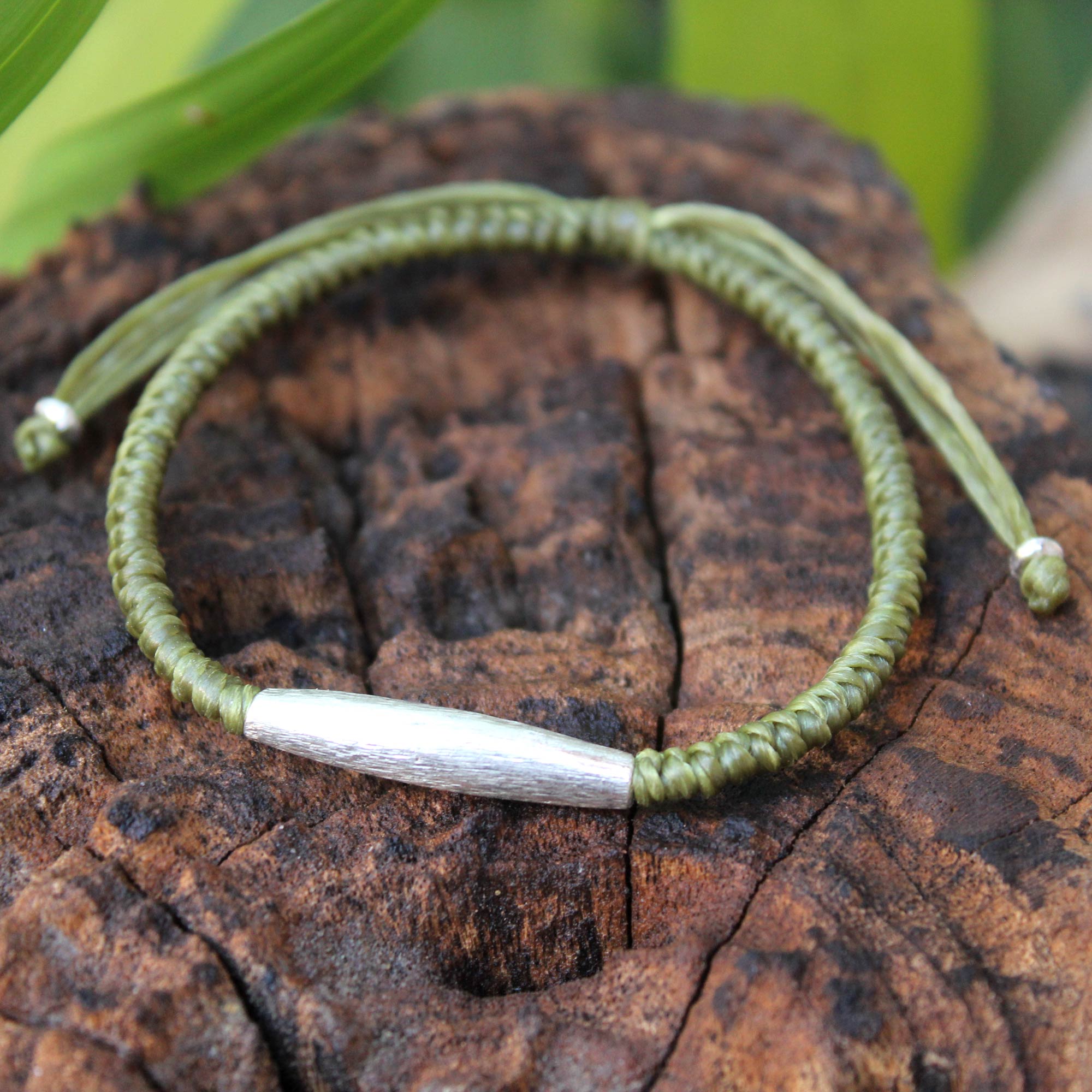 Premium Karen Hill Tribe Silver Braided Bracelet – Peaceful Jungle Design