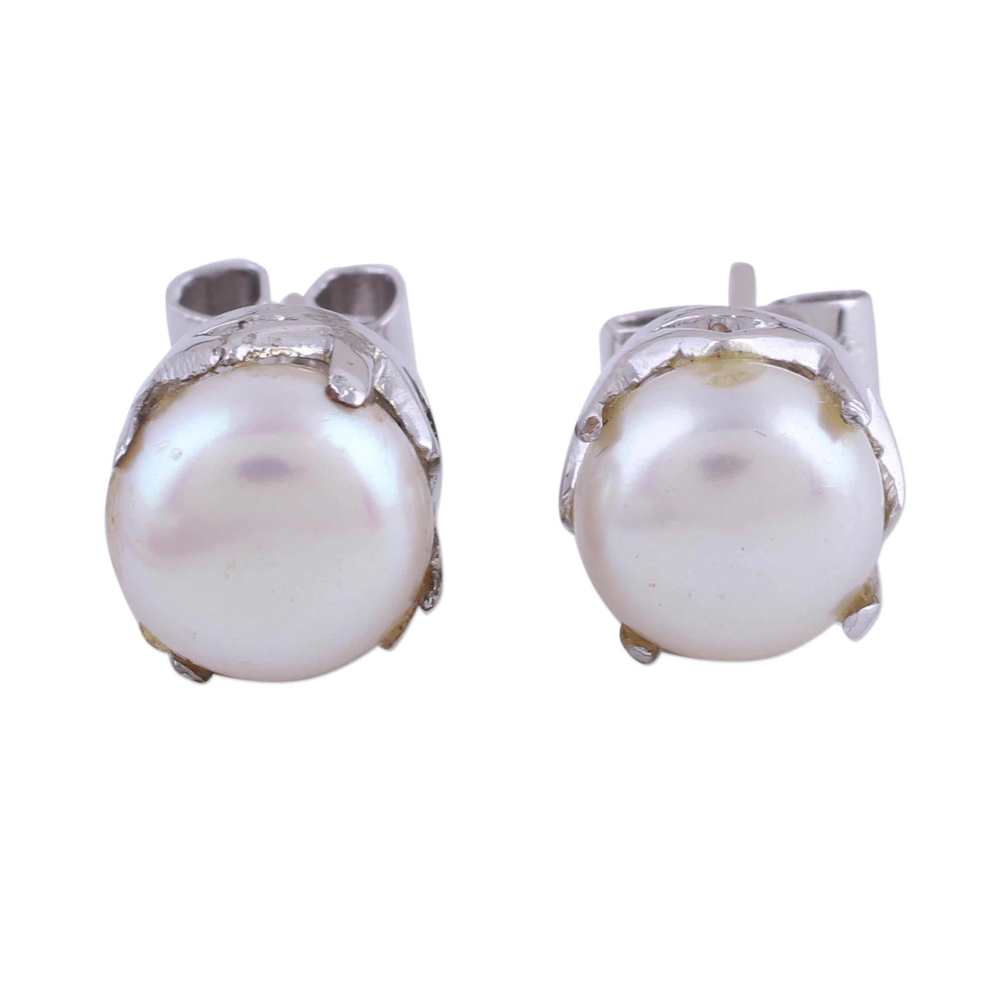 Premium Rhodium-Plated Cultured Pearl Stud Earrings – Timeless Elegance from India