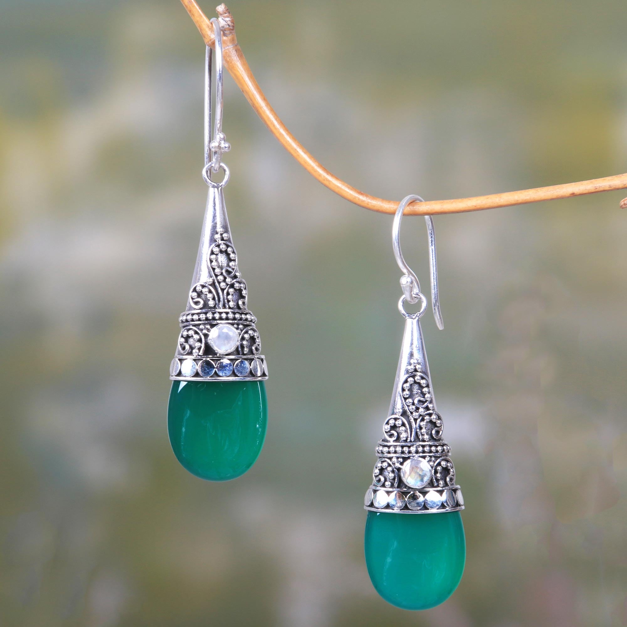 Premium Bali Tradition Sterling Silver & Green Onyx Earrings