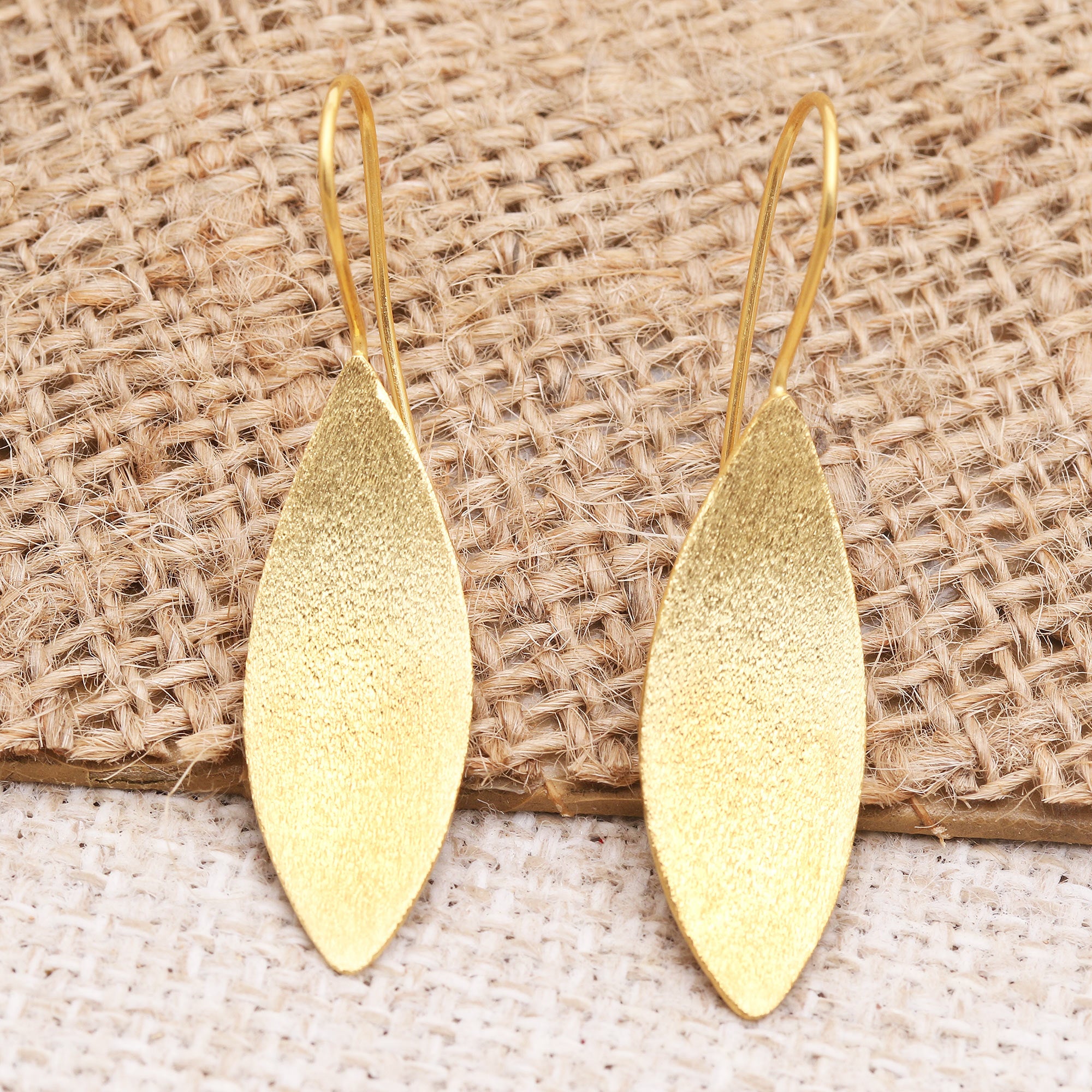 Premium Sunflower Seed Drop Earrings - 18k Gold-Plated Floral Elegance