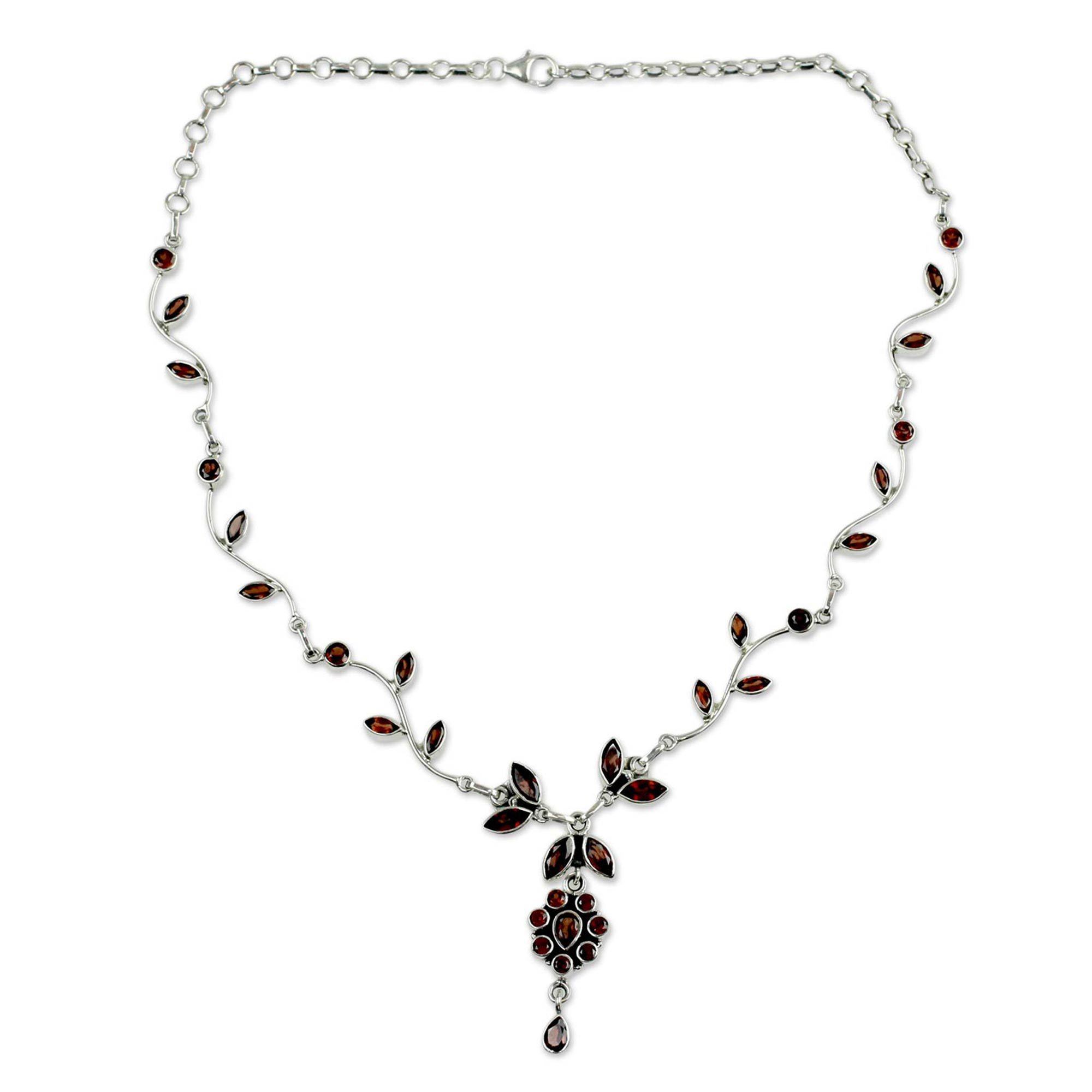 Premium Garnet Blossom Necklace – Handcrafted Elegance