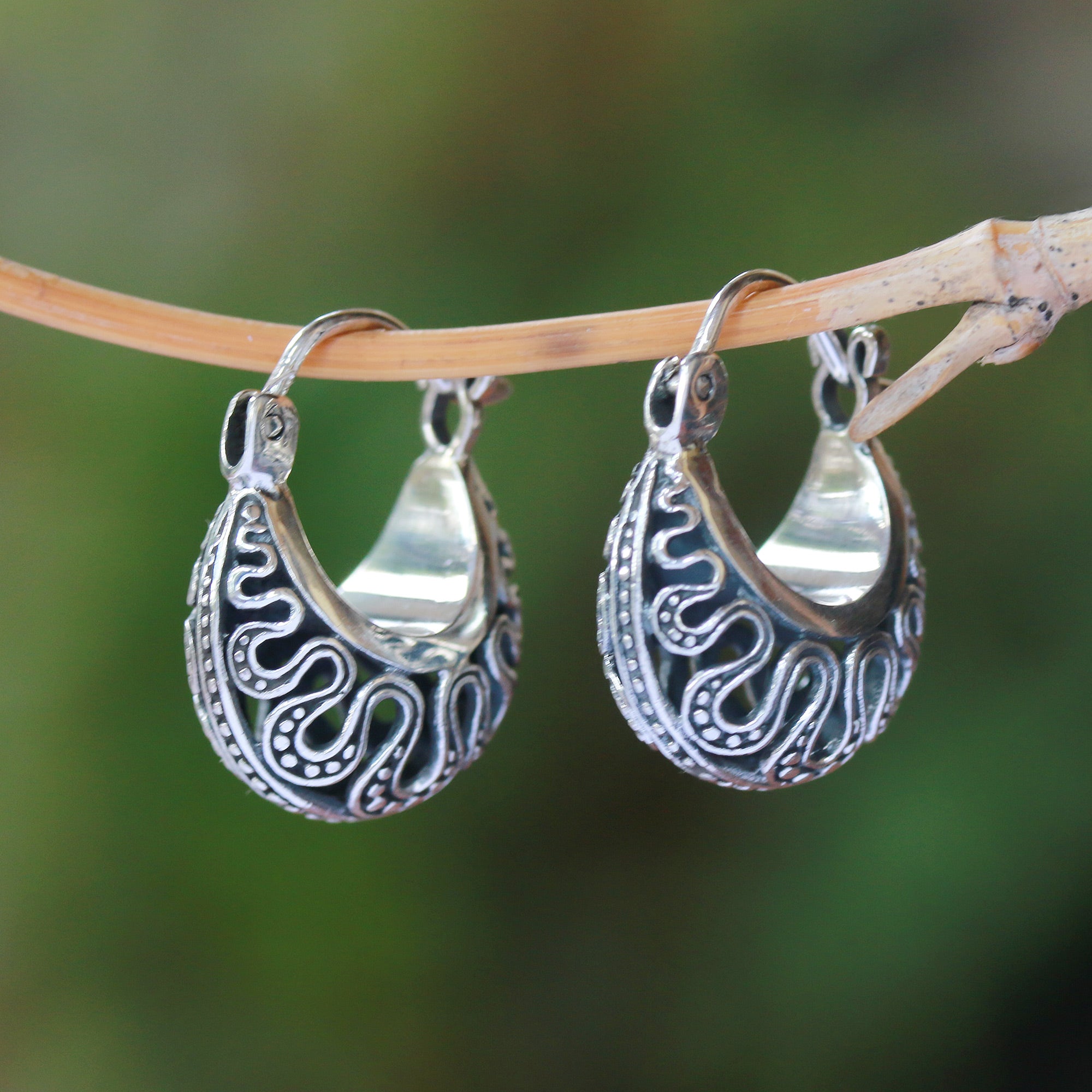 Premium Wavy Sterling Silver Hoop Earrings from Bali – Handcrafted Elegance